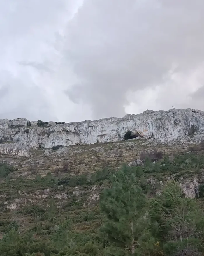 Ruta a la Cova Alta de Albaida