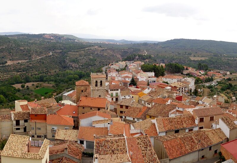 Bejís: Fuente de los Cloticos, nacimiento del río Palancia y Estrecho del Cascajar (Castellón)