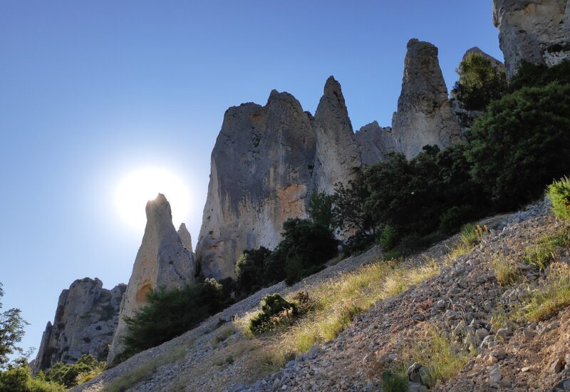 Les Agulles o Els Frares de la Serrella (Quatretondeta, Alicante)