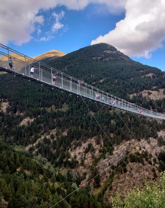 Puente tibetano de Canillo y Mirador del Roc del Quer (Andorra)