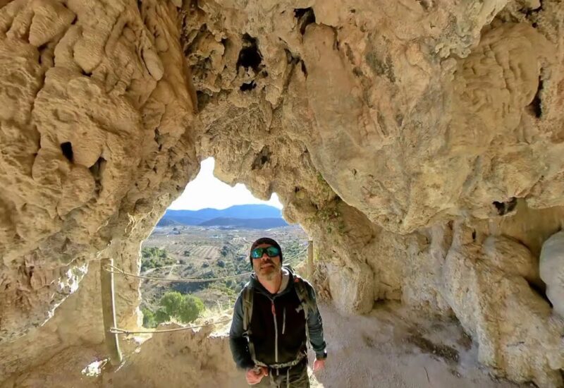 El Chorrero y las Cuevas de la Garita de Chera (Valencia)