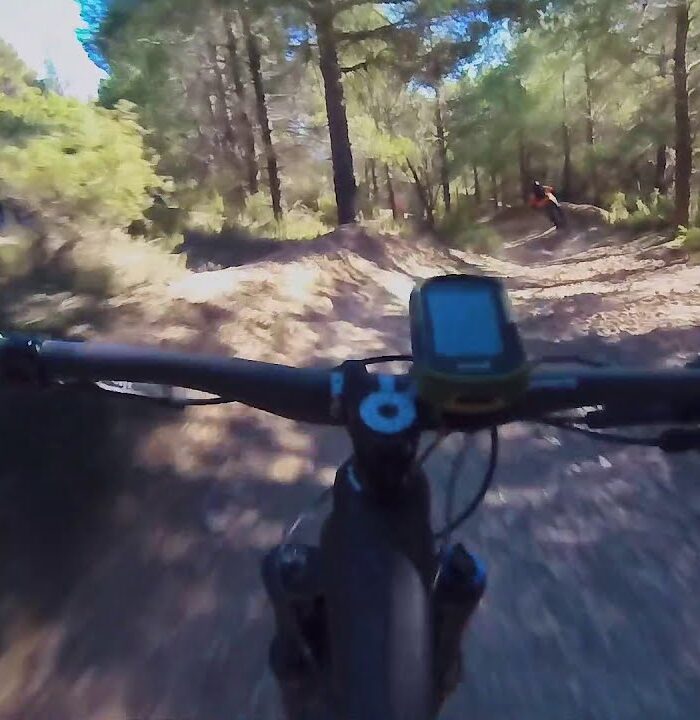 Bike Trails Valencia: La Laguna, El Cartero y el DH (Higueruelas)